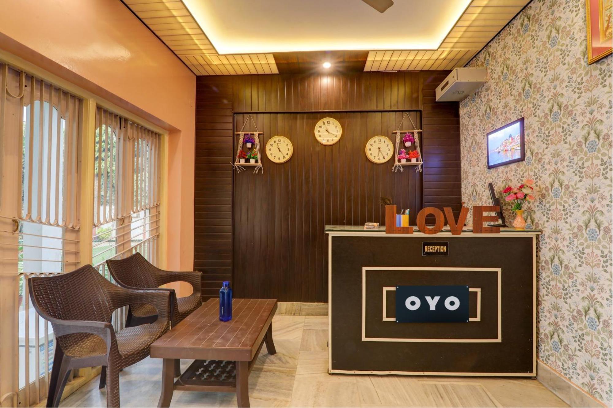Hotel O Flagship Adbhut Moment Hotel Варанаси Экстерьер фото
